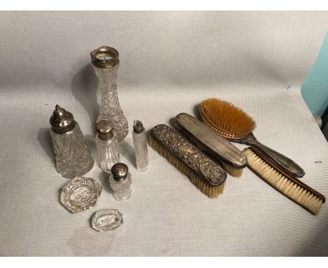 A lot of silver backed, silver collared and silver topped items (2 are not silver). Together with 2 small crystal trinket dis