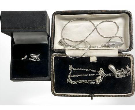 A silver Hot Diamond arrow shaped pendant on chain, a further chain and a silver mouse ring.