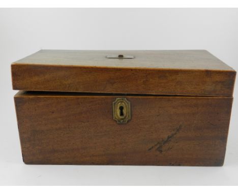 A George III mahogany and boxwood line inlaid tea caddy. W:31cm H:15cm