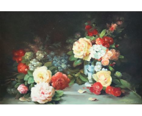 Baker, Siegfried K. (*1922 Kleve) - Blumenstillleben im altmeisterlichen Stil, Öl auf Holz, unten rechts signiert "K.S. Baker