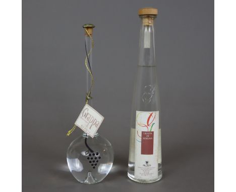 Konvolut 2 Flaschen Grappa - Italien, 1 x Grappa di Schiava, Pilzer, 1 x  Patrizia Monovitigno, jeweils 0,5 L, Füllstand: sie