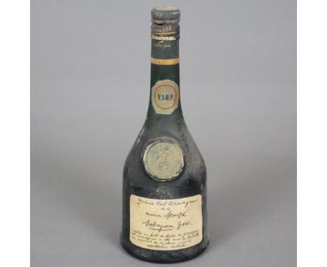 Grand Vieil Armagnac de la Maison Sempé  - Sabazan Gers, France, 70 cl, 40%, Füllstand: Lower Shoulder, Flasche stark verschm