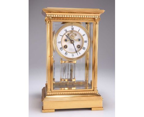 A FRENCH GILT-BRASS FOUR-GLASS MANTEL CLOCK c.1900, the case with Corinthian corner columns, four bevelled glass panels, a 3¾