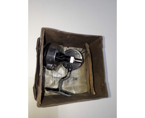 Vintage Hardy Bros Ltd. Alnwick England 'The Hardex' No11 Mark 1 fixed spool fishing reel with case 