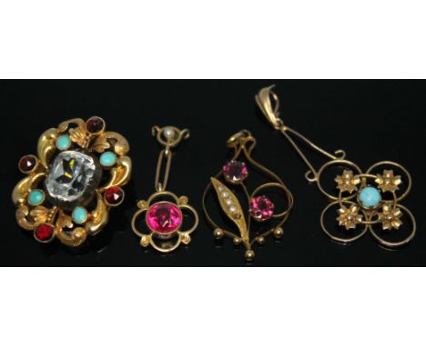 A mixed lot comprising a Victorian yellow metal brooch set with turquoise, red and colourless paste, unmarked, length 27mm, a