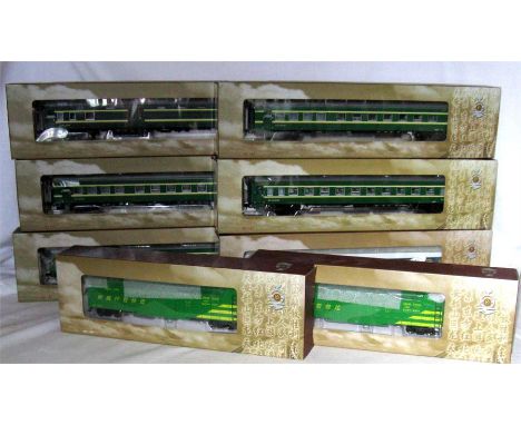 BACHMANN HO Chinese 6 x Main Line Coaches and 2 x Freight Wagons Nos CP00409/525/607/613/617/709 and 140703 and 2 x Freight C