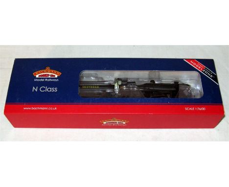 BACHMANN 32-150V Southern Black N Class 2-6-0 # 1860. Mint Boxed with Instructions and unopened Accessory Pack and Certificat