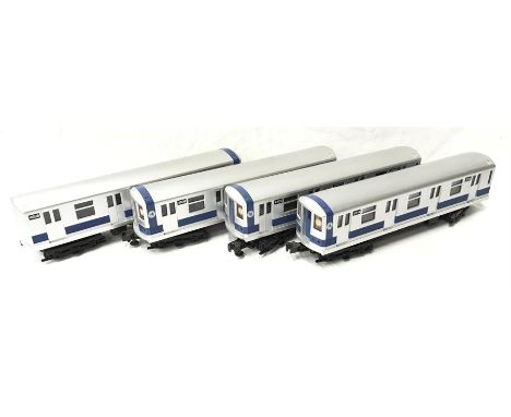 MTH 0 Gauge 3R 10V 4 Car NYC M Transit 4 Car Subway Set with Proto Sound. Excellent. 
