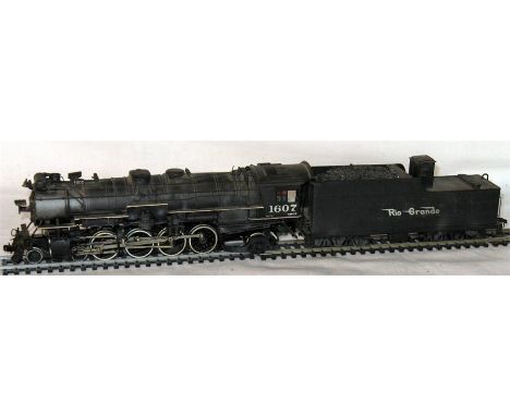 KEY IMPORTS HO 'Classic' Custom Painted Brass Black DR&RGW M-75 Elesco FWH 4-8-2 and 6 axle Tender with Watchmans Hut #1607. 