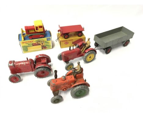 Dinky Toys 429 Trailer, VG in VG box. Together with Lesney Matchbox 16 Case Tractor (G/VG in F box), unboxed Dinky Massey-Har