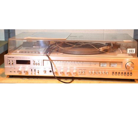 Toshiba stereo music centre SM-3750 with speakers. Not available for in-house P&P, contact Paul O'Hea at Mailboxes on 01925 6