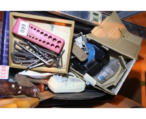 Mixed box of garage items including tools, drill bits etc. Not available for in-house P&amp;P, contact Paul O'Hea at Mailboxe