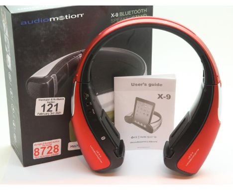 Red Audiomotion X-9 bluetooth speaker stand for iPad/tablet/phone, boxed. P&P Group 1 (£14+VAT for the first lot and £1+VAT f