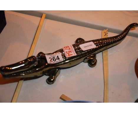 Cast iron crocodile nutcracker. P&amp;P Group 2 (£18+VAT for the first lot and £3+VAT for subsequent lots) 