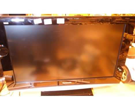 Panasonic Vilja TX-32LXD85 LCD TV. Not available for in-house P&P, contact Paul O'Hea at Mailboxes on 01925 659133Condition R