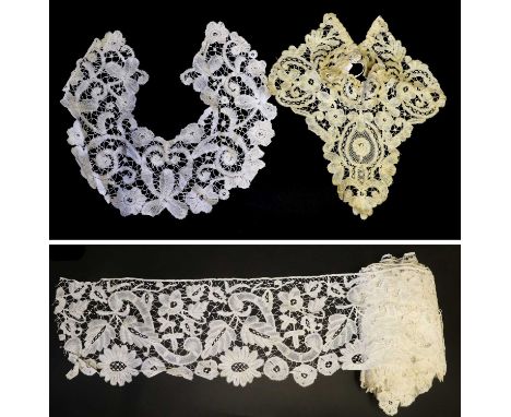 Early 20th Century Belgian Bruges Bobbin Lace Flounce, of decorative floral design, 22cm by 745cm,and two Similar Collars,(3)