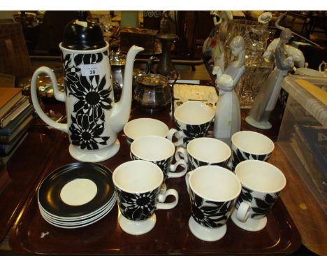 Carltonware Part Coffee Set and a Lladro Figure 