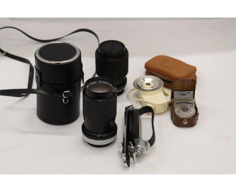 A VINTAGE CAMERA LENS, HANIMEX SEKONIC LIGHT EXPOSURE METER IN LEATHER CASE, ETC., 