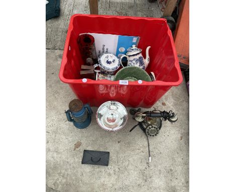 AN ASSORTMENT OF ITEMS TO INCLUDE A PARAFIN LAMP, A TELEPHONE AND CERAMICS ETC 