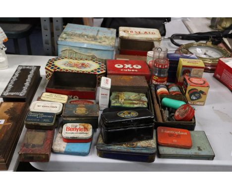 A QUANTITY OF VINTAGE TINS TOGETHER WITH A PANORAMA ILLUMINATED VIEWER, MAGNETIC ROLL LIGHT LAMP ETC., 