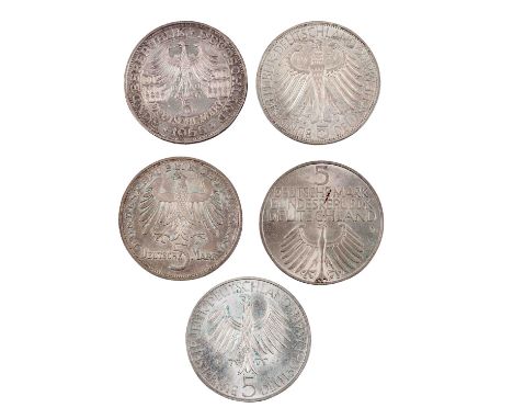 BRD - DM Top 5 - 1 x 5 DM 1952/G, Germanisches Museum, ss, Grünspan, Kratzer, leicht verschmutzt, Tönung. 1 x 5 DM 1955/G, Ma