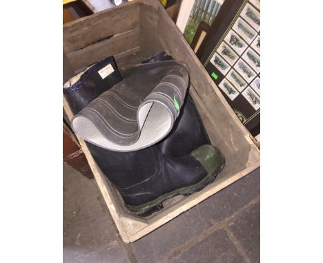 2 pairs of wellington boots (size 11) and a vintage telephone 