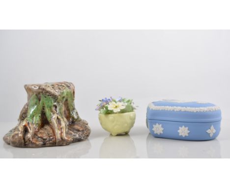 Royal Doulton Brambly Hedge money boxes (x 5), Posies (x 3), Spring Posy, Summer Bouquet and Winter Hollow, Savings Book set 