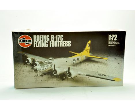Airfix 1/72 Model Aircraft Kit comprising Boeing B-17G Flying Fortress. Complete. Note: We are happy to provide additional im