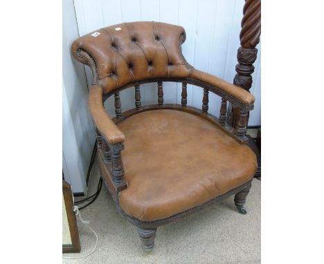  BROWN LEATHER BUTTON BACKED LIBRARY CHAIR 