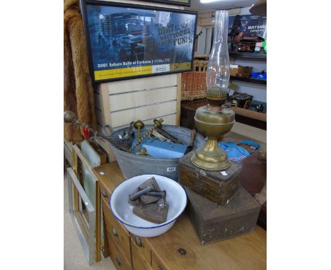 GALVANISED ITEMS, ENAMEL & IRONWARE