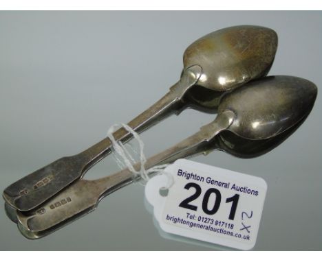 PAIR OF HALL MARKED SILVER TEA SPOONS R K OLVER, EXETER 1825 - 1826 25.60 GRAMS