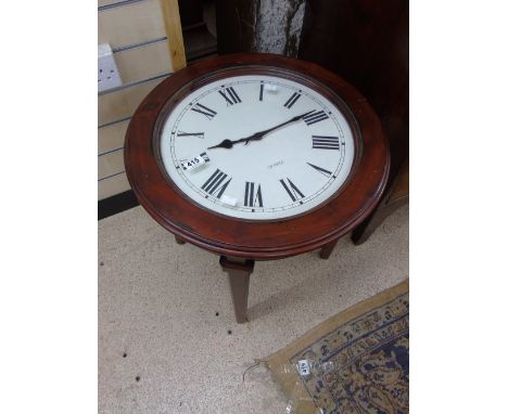 MAHOGANY QUARTZ CLOCK TOPPED COFFEE TABLE