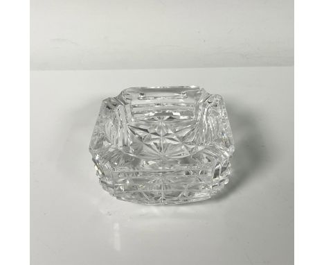 Stunning crystal ashtray featuring intricate cut patterns and a sophisticated design. Waterford acid mark. Dimensions: 3.5"L 