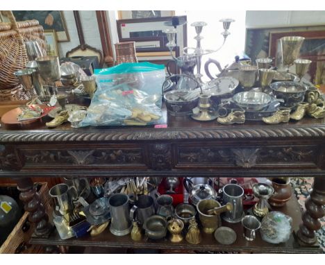 Mixed metalware to include pewter tankards, brass ornaments, silver plated goblets and flatware, together with a Victorian br