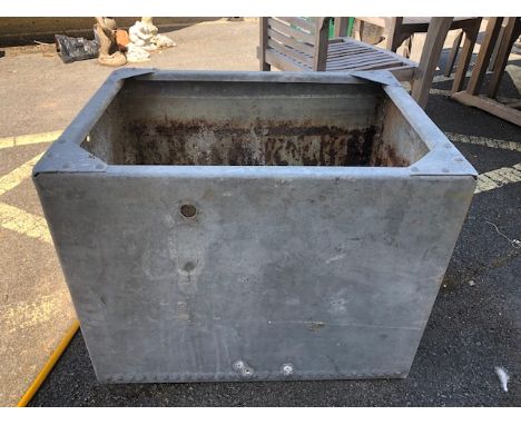 Galvanised water tank, ideal garden planter approx 57cm tall