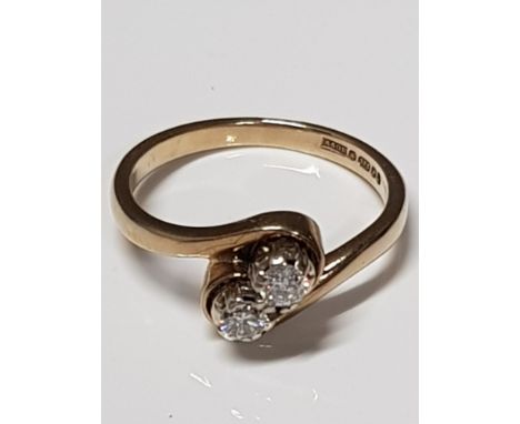 9CT GOLD 2 STONE DIAMOND RING