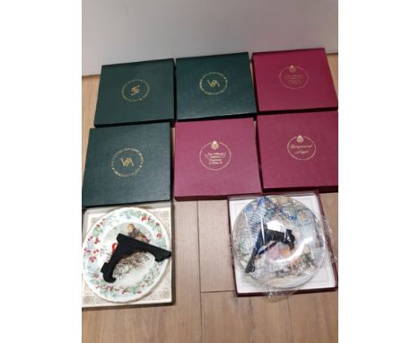 3 ROYAL WORCESTER AND 3 WEDGWOOD CHRISTMAS THEMED COLLECTORS PLATES ALL IN ORIGINAL BOXES