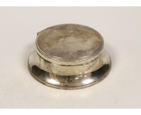 A 1950's part engine turned silver mounted circular jewellery casket, base diameter 12.8cm.