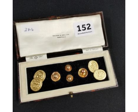 PAIR OF 18CT GOLD CUFFLINKS WITH 9CT GOLD BUTTON STUDS IN ORIGINAL BOX BY WALKER &amp; HALL