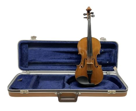 Early 20th century German Ernst Kreusler violin with 36cm two-piece maple back and ribs and spruce top, bears label 'Ernst Kr