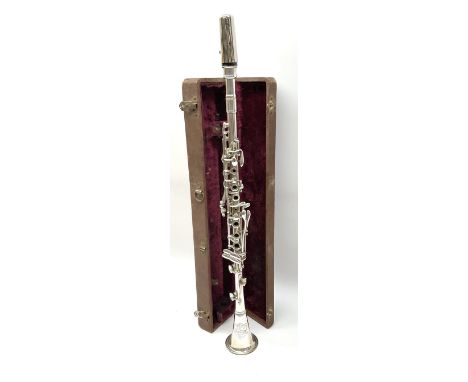 Holton Elkhorn Collegiate silver plated two-piece clarinet No.203444 L68cm; cased
