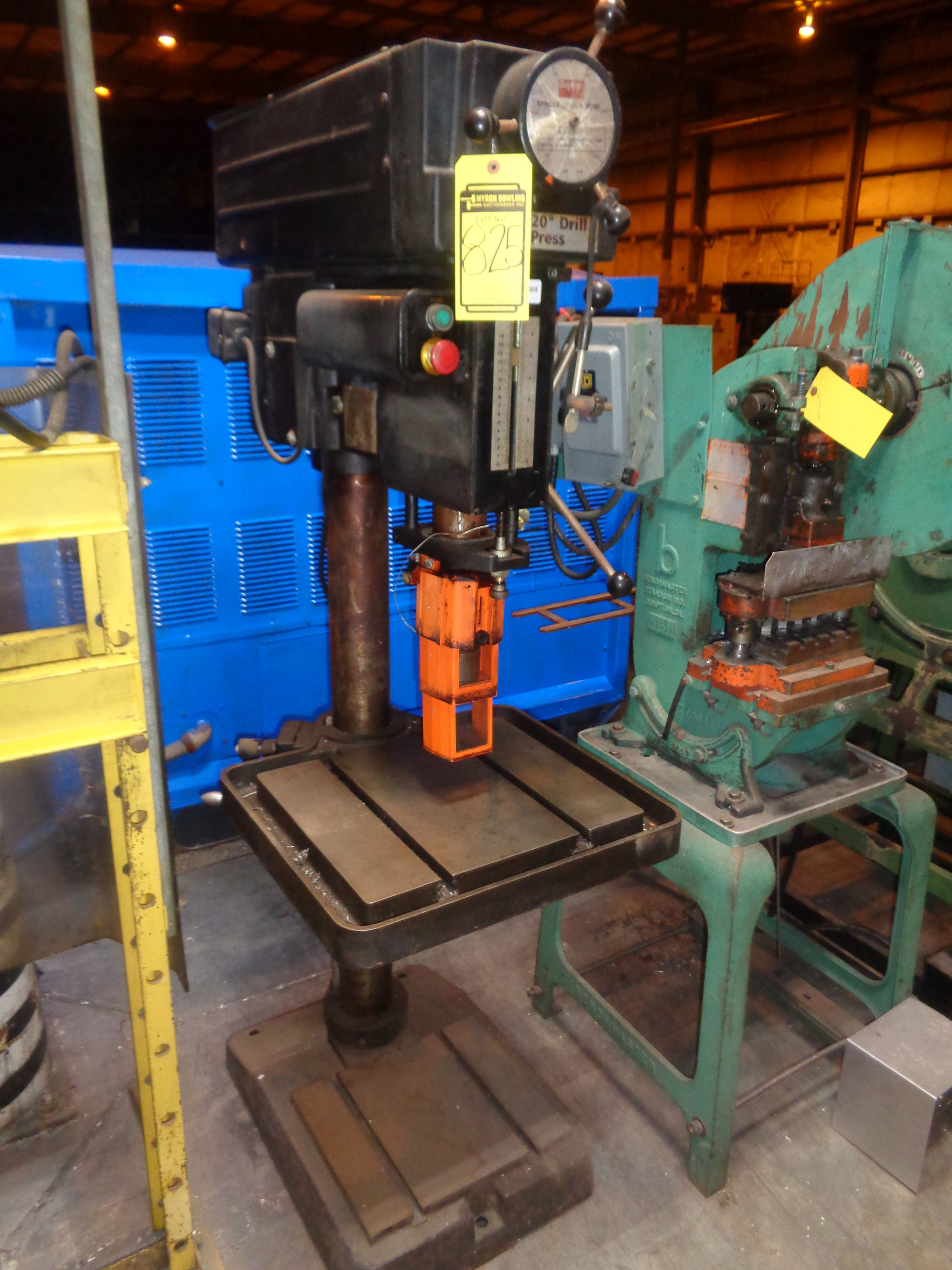 DAYTON 20'' 6W282A VARIABLE SPEED DRILL PRESS