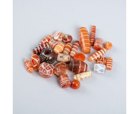 A FINE LOT WITH 25 ETCHED PYU CARNELIAN BEADS, c. 7TH - 9TH CENTURYPyu city states, c. 7th - 9th century. Consisting of 25 sm