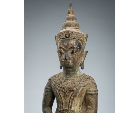 A BRONZE FIGURE OF BUDDHA, AYUTTHAYA, 17TH CENTURYThailand, Ayutthaya Kingdom (1361-1767). Seated in dhyanasana atop a plinth