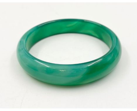 Good coloured green jade bangle, 72mm diameter. 