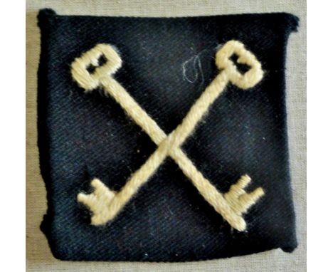 British WWII  2nd Infantry Division cloth patch insignia, white on black