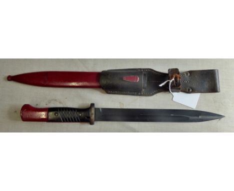 German WWII K98 Bayonet  Both scabbard and bayonet have matched serial numbers (8985a), matched maker (Clemen  & Jung) dated 