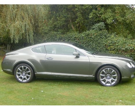 - Cypress with Savannah / Spruce leather, walnut trim- 8 Bentley services and 4 Bentley specialist services, last on 12/8/16-