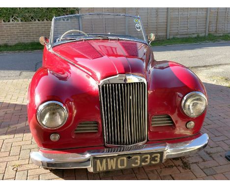 It was Sunbeam dealer George Hartwell who had the idea of creating a Sports Roadster version of the Talbot 90 Saloon. Sunbeam