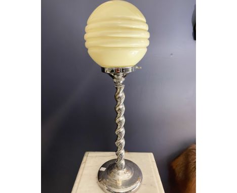 ART DECO - CHROME PLATED BARLEY TWIST TABLE LAMP&nbsp;
A stylish Art Deco table lamp 33cm, 48cm inc shade. Chromium plated ba